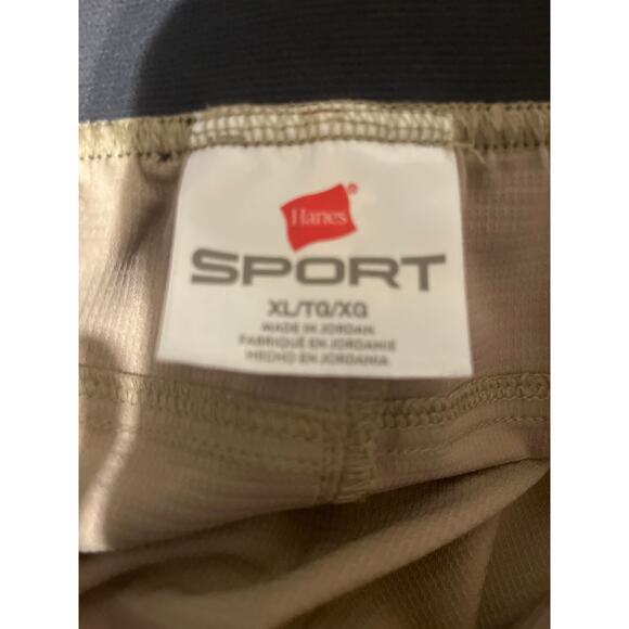 Hanes sport men’s shorts - Picture 4 of 5